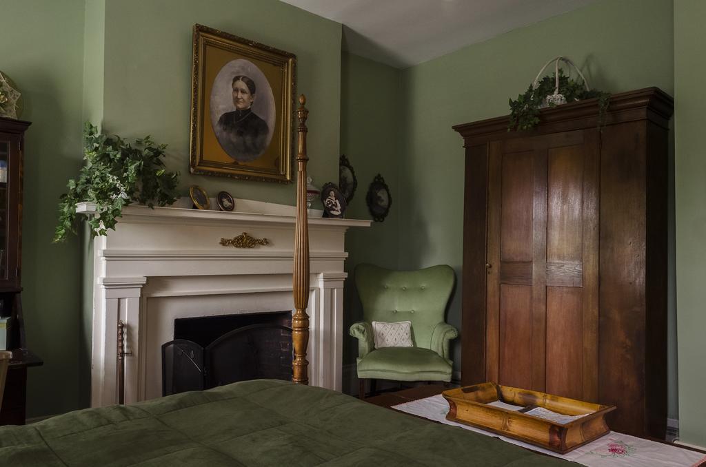 Munro House Bed And Breakfast Jonesville Cameră foto