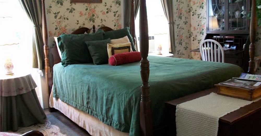 Munro House Bed And Breakfast Jonesville Exterior foto